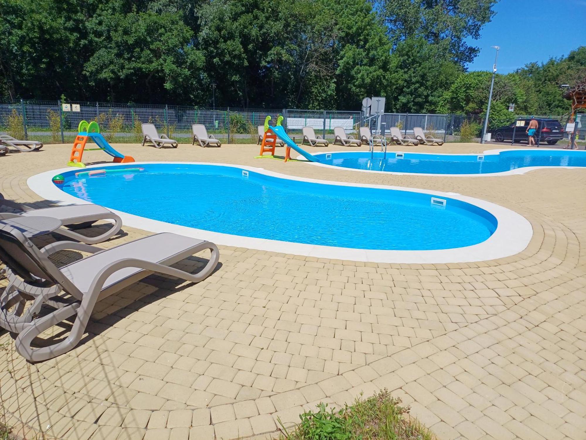 Horyzont Apartamenty- 50M Od Morza!!!Apartamenty Prywatne W Family Dominikana- Self Check In Sianozety Bagian luar foto