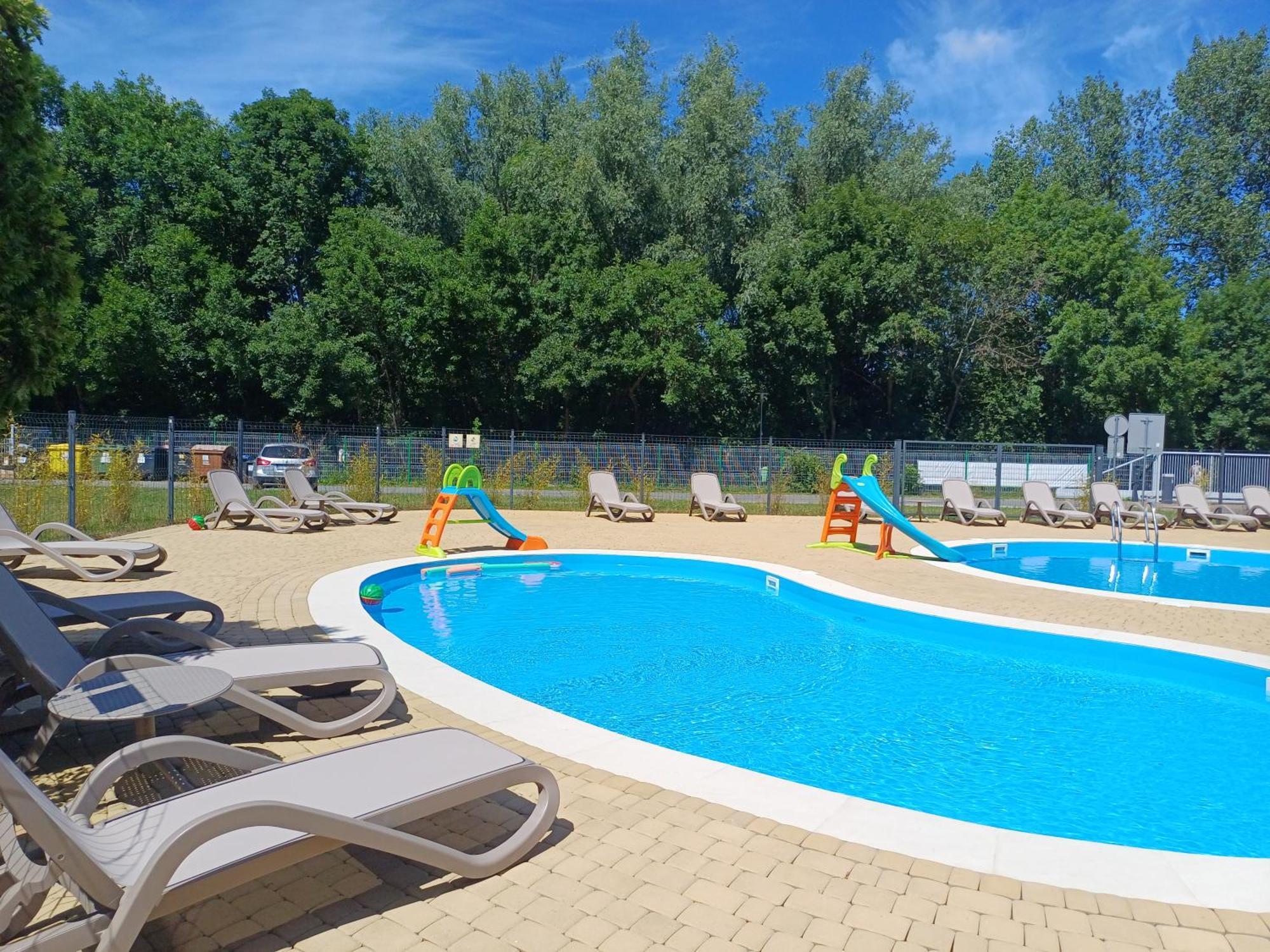 Horyzont Apartamenty- 50M Od Morza!!!Apartamenty Prywatne W Family Dominikana- Self Check In Sianozety Bagian luar foto