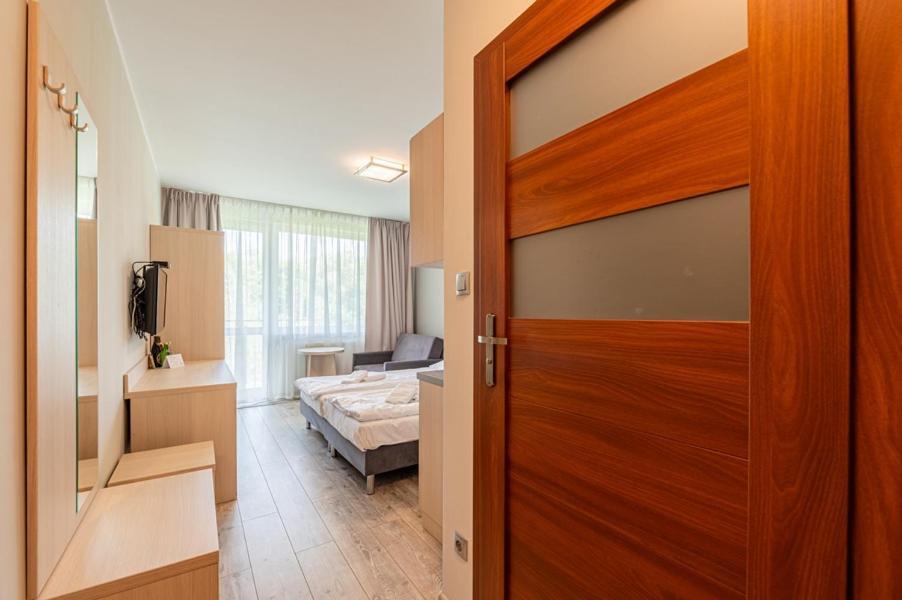 Horyzont Apartamenty- 50M Od Morza!!!Apartamenty Prywatne W Family Dominikana- Self Check In Sianozety Bagian luar foto