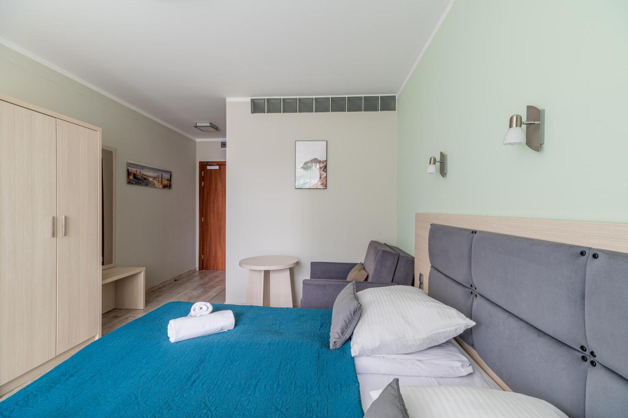 Horyzont Apartamenty- 50M Od Morza!!!Apartamenty Prywatne W Family Dominikana- Self Check In Sianozety Bagian luar foto